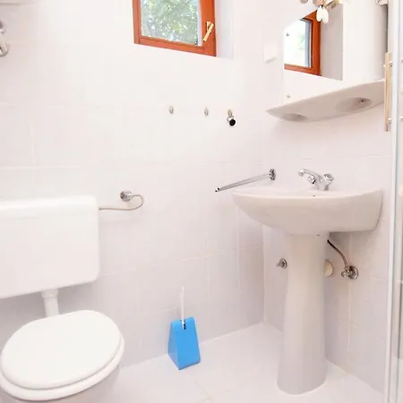 Keti Apartment Nin