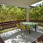 Apartamento Keti Nin